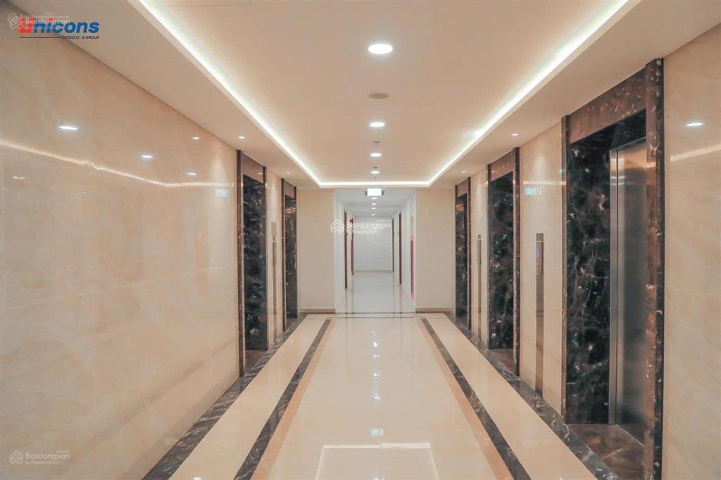 Cần cho thuê ch cao cấp 1pn, 1wc  giá 6.5 tr/tháng, hoàn thiện nội thất, view sân golf và sông sg