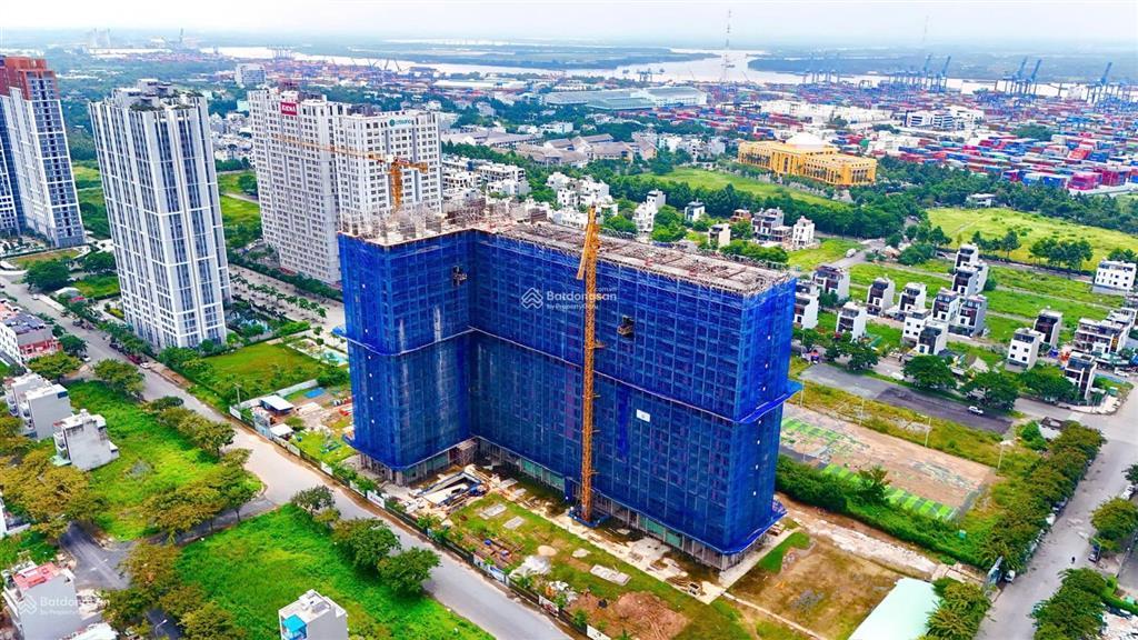 Bán căn duplex 3pn, tầng cao, view q1  landmark 81,, giá tốt, hỗ trợ vay bank.  0931 118 ***