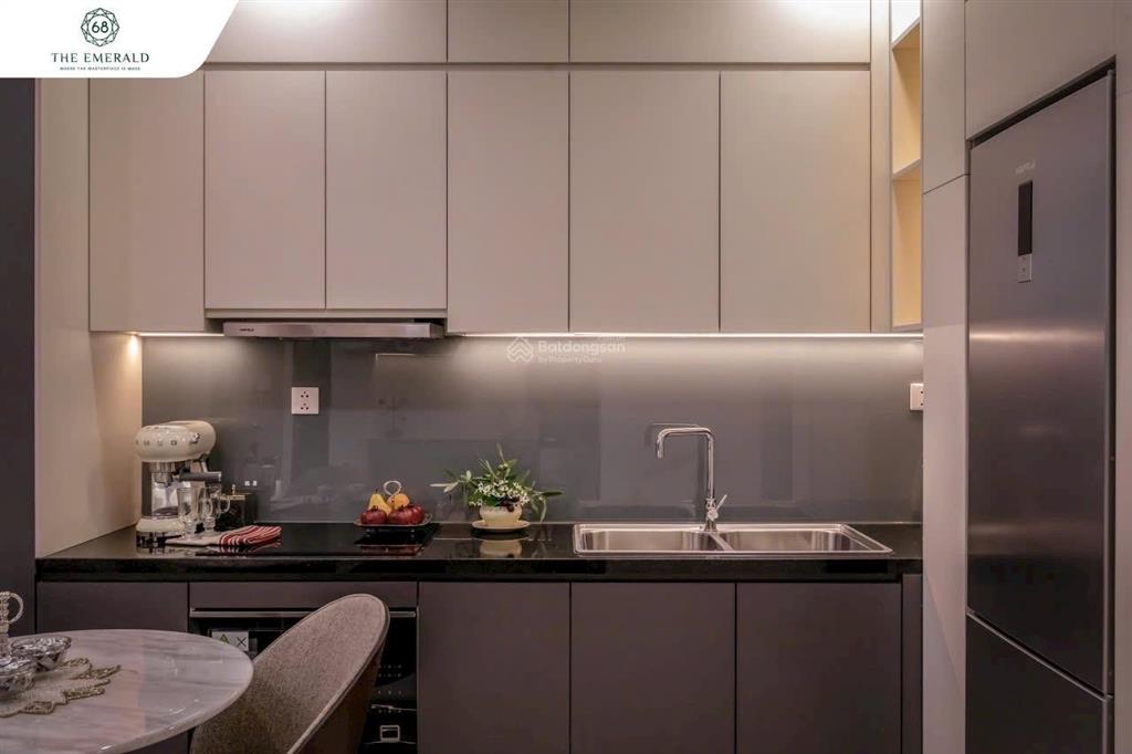 |giá tốt nhất| ck 1 tỷ căn 3pn e68, view landmark, trả góp 10tr/thg, htls 4 năm.  0931 118 ***