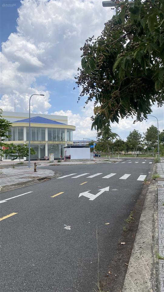 Bán đất đối diện trường học khu đô thị bàu xéo, giá 1.550 tỷ sổ sẵn