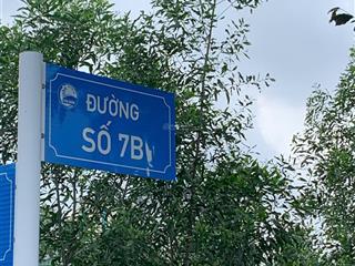 Ra gấp lô tái định cư định hòa đường 7b, hòa phú, thủ dầu một, bình dương