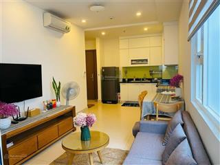 Cần bán gấp căn hộ shp 59m2 giá 2,1 tỷ, tầng cao, nội thất đẹp