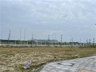 Bán đất tại phan đình giót, 230 triệu / m2,lô góc 55 m2, mặt tiền 5m, pháp lý đầy đủ