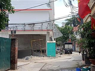 Bán đất quận tây hồ,200m2 mặt tiền 15m lô góc ô tô vào kinh doanh tốt giá 140 tr 0878 160 ***