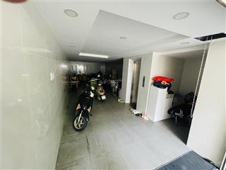 Nhà 5x21, 1 hầm 1 trệt 3 lầu, có thang máy, nhà mới, hoàn thiện kỹ