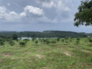 Bán lô đất view hồ có 400m thổ cư, tổng diện tích 8800m2