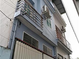 Bán nhà 3 tầng nguyễn quý trị  gia lâm, 34m² full nội thất, gần vinhomes 3.8 tỷ