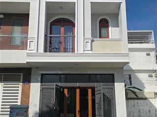 Chính chủ cho thuê nhà nguyên căn đối diện công viên thoáng mát kđt hà quang 1