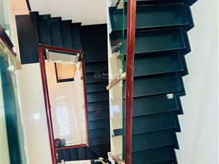 Chính chủ bán gấp nhà mặt tiền, cụm thái thuận, góc nguyễn quý đức. dt(5x20). 4 tầng. chỉ 24 tỷ