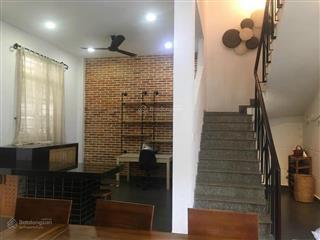 Biệt thự nội khu thảo điền, góc nguyễn văn hưởng. dt(10x16m) 3 tầng áp mái. chỉ 36.5tỷ