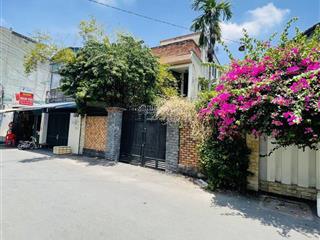 Nhà mặt tiền ngay trần lựu, góc lương đình của. dt(5x20m). 5 tầng, thang máy. giá chỉ 25 tỷ