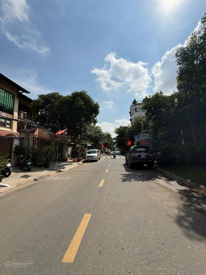 Chỉ 37.5 tỷ mặt tiền cụm (14x17.5m) ctxd hầm 5 tầng. cụm an phú, khu giang văn minh, quận 2