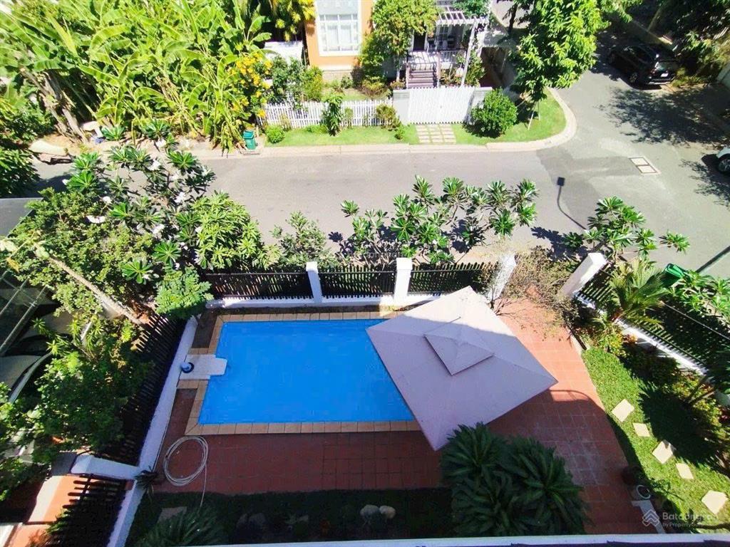 Nhà siêu đẹp (chỉ 82 tỷ), khu compound nguyễn văn hưởng, gần thảo điền, dt(11x22m). 3 tầng + hồ bơi