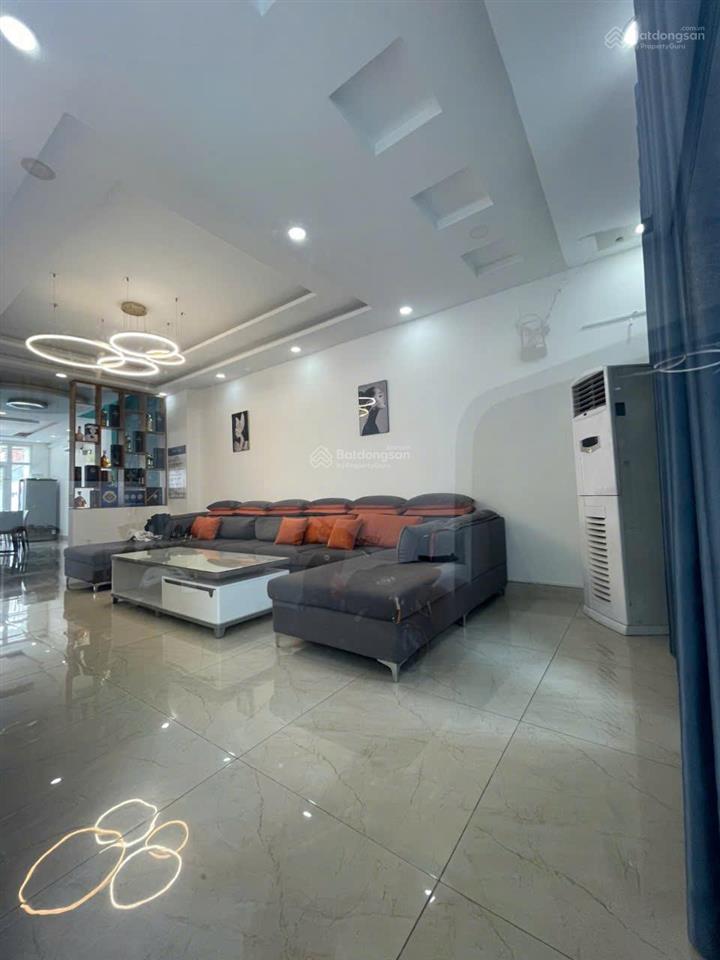 Chỉ 38 tỷ. nhà mặt tiền. kế xuân thủy, cụm nguyễn bá huân. dt(7.5x25m). 4 tầng + hồ bơi.