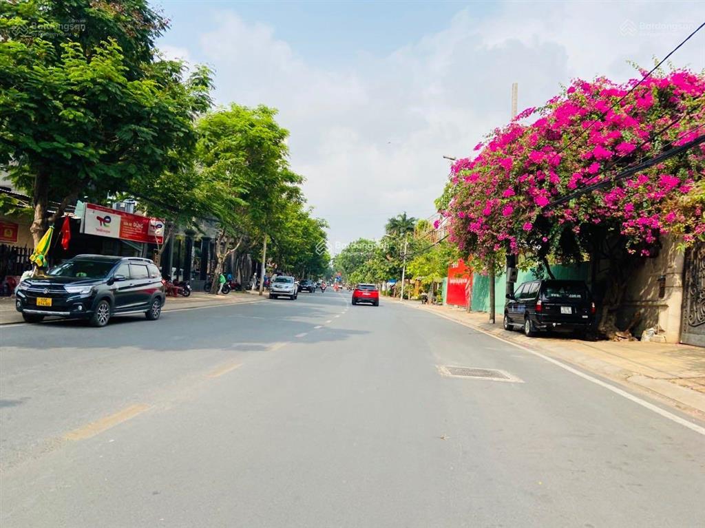 Chỉ 82 tỷ. biệt thự compound nguyễn văn hưởng, p. thảo điền. dt 11x22m 4 tầng + sân vườn, hồ bơi