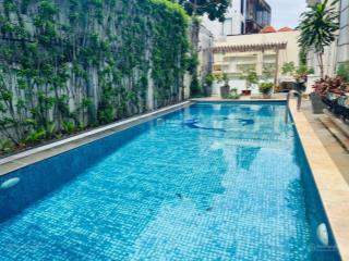 Góc 2 mặt tiền view sông sài gòn, cụm nguyễn văn hưởng. dt(15x21m). ctxd hầm 4 tầng thang máy