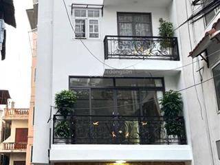 Bán nhà mặt phố đê la thành 45m2, ô tô vào nhà, lô góc kinh doanh, 2 mặt thoáng trước sau, nở hậu