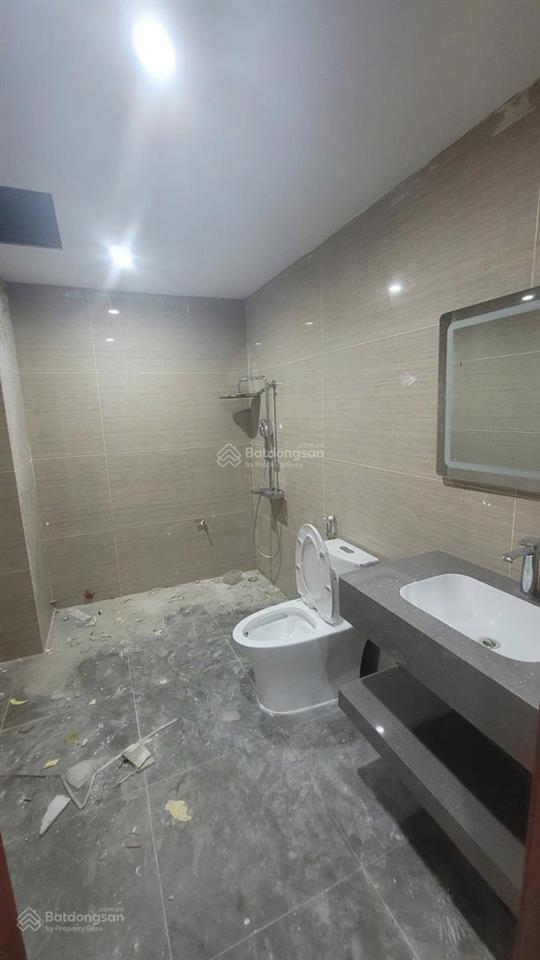 Bán nhà đống đa 55m² thang máy, ngõ thông, ôtô tránh, vỉa hè kinh doanh, lô góc, nở hậu, view hồ