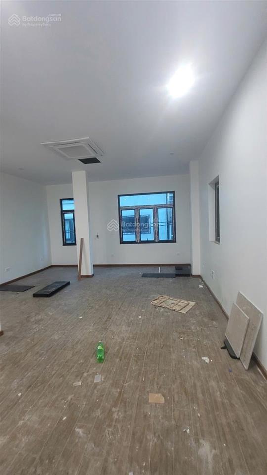 Bán nhà đống đa 55m² thang máy, ngõ thông, ôtô tránh, vỉa hè kinh doanh, lô góc, nở hậu, view hồ