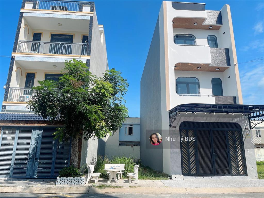 Lô đất trục chính tc4 gần ngay công viên 7 kỳ quan dt 5x17 sổ hồng riêng giá chỉ 1ty550