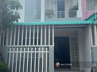 Bán nhà sổ hồng riêng hoàn công hướng tây  gần hồ sen  hồ sinh thái  kdc cát tường phú sinh
