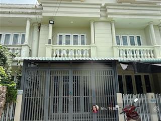 Nhà đẹp  giá đẹp  vị trí đẹp! shr đã hoàn công! hướng nam mát mẻ! em như nhận ký gửi nhà đât