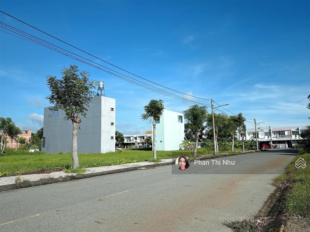 Quá trời rẻ rồi! 4x21m! shr  xây tự do! đường nhựa 8m! chỉ 890tr!  em ngay nhé