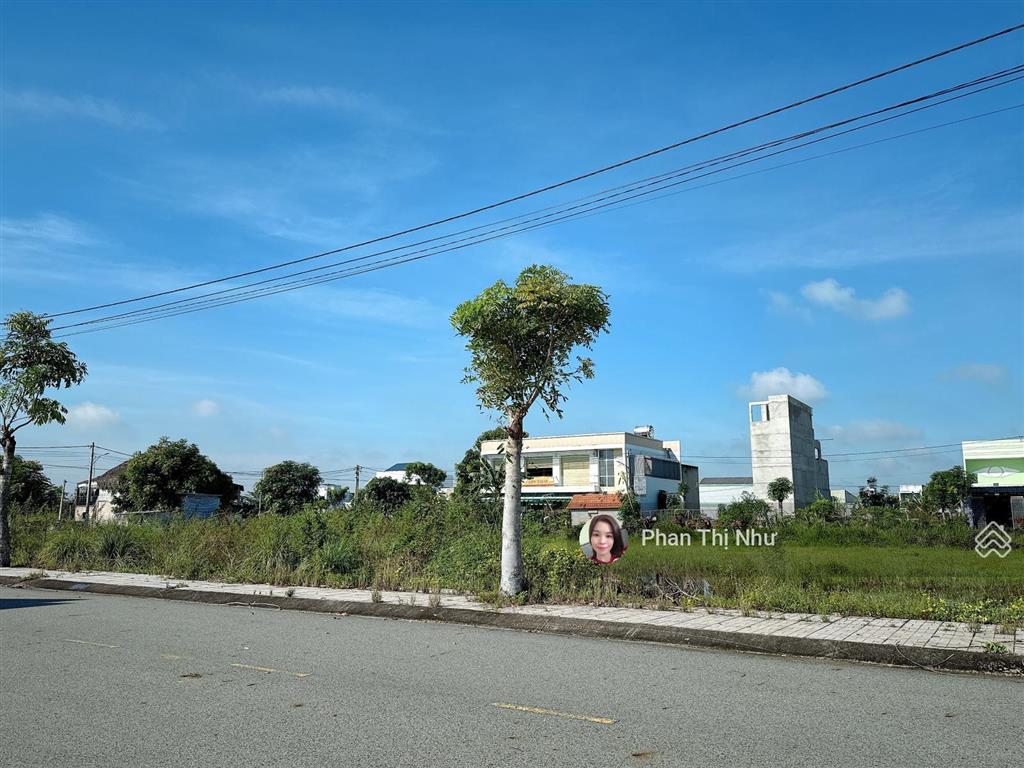 Quá trời rẻ rồi! 4x21m! shr  xây tự do! đường nhựa 8m! chỉ 890tr!  em ngay nhé