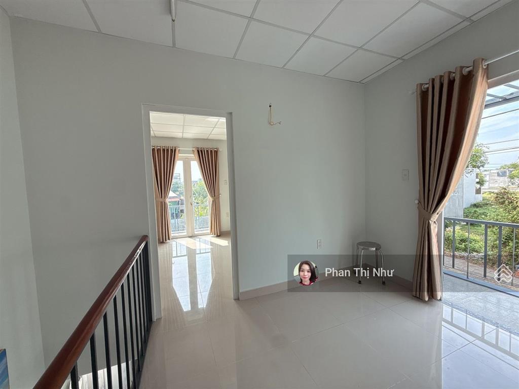 Căn góc 2 mt đẹp lung linh !!! ai mê nhà có sân vườn  sân xe hơi tranh thủ nè!!!