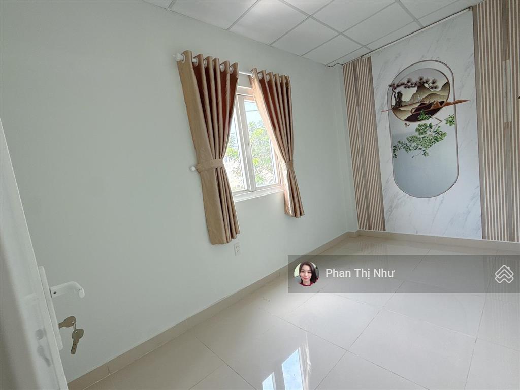 Căn góc 2 mt đẹp lung linh !!! ai mê nhà có sân vườn  sân xe hơi tranh thủ nè!!!