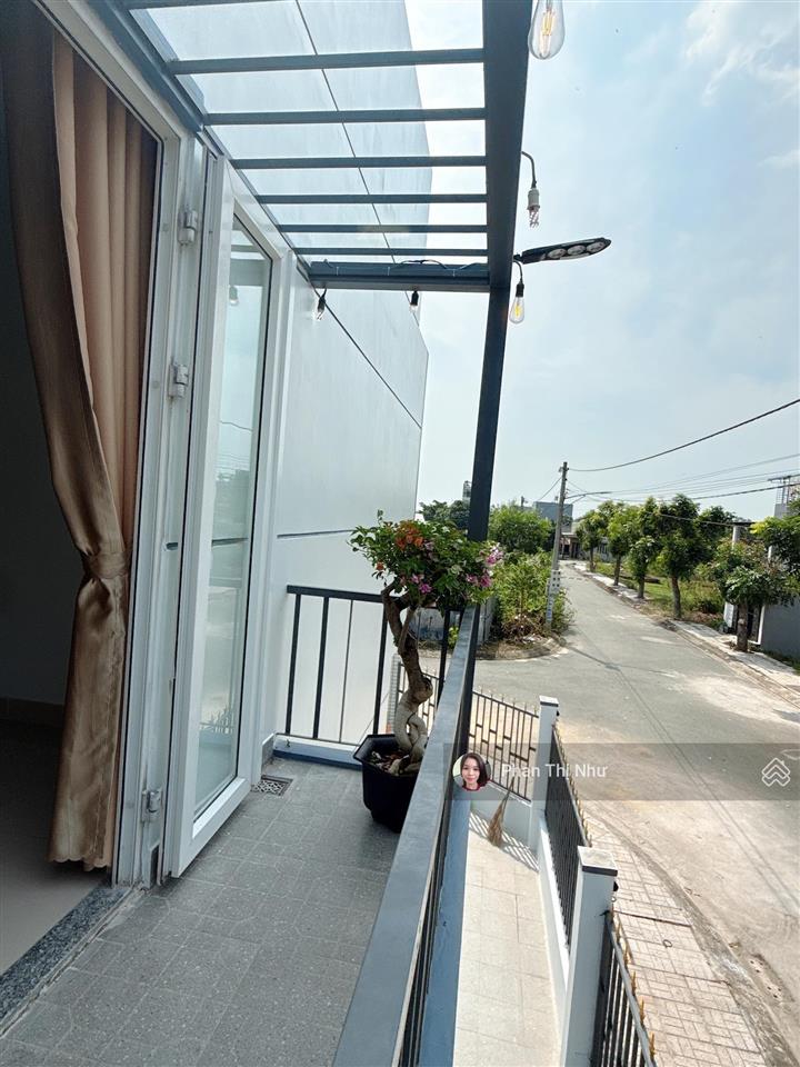 Căn góc 2 mt đẹp lung linh !!! ai mê nhà có sân vườn  sân xe hơi tranh thủ nè!!!