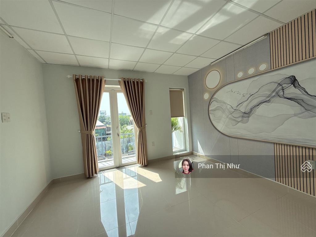 Căn góc 2 mt đẹp lung linh !!! ai mê nhà có sân vườn  sân xe hơi tranh thủ nè!!!