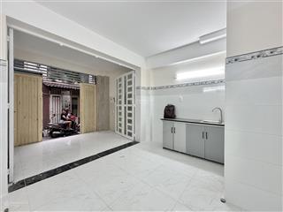 Cho thuê kiot có thể vừa ở vừa kinh doanh sẵn nội thất gần emart phan huy íchphạm văn chiêu.