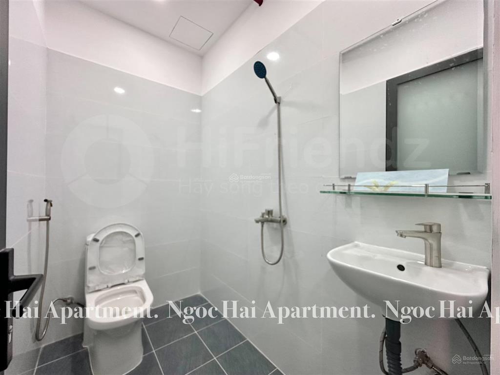 Cho thuê căn hộ 1 phòng ngủ banconl tách bếp full nội thất mới 100% ngay vườn lài, q12