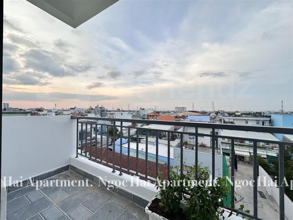 Cho thuê căn hộ 1 phòng ngủ banconl tách bếp full nội thất mới 100% ngay vườn lài, q12