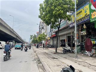 Bán nhà phố , mặt đường nguyễn xiển , chỉ 1 căn duy nhất