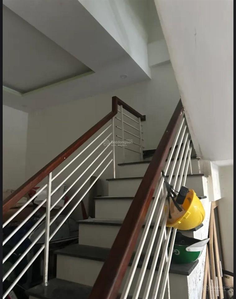 Bán căn hộ 4 tầng có 23 phòng đang vận hàng cho thuê/ 80 triệu tháng. dòng tiền ổn định, 15 tỷ.