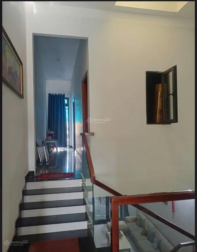 Bán nhà đẹp 2 tầng kiên cố  liên chiểu đà nẵng. * mặt tiền đường tô hiệu  liên chiểu  đà nẵng.