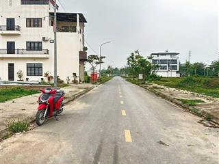 Cần bán lô dg2  39 sài sơn quốc oai 0915 068 ***