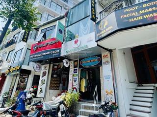 Bán nhà mặt phố xuân diệu tây hồ 2,5 tầng 35m2 giá 23,5 tỷ