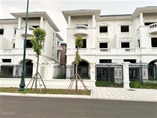 Siêu hiếm căn biệt thự song lập 200m2 mặt đường vành đai 3.5 vị trí đẹp mặt tiền 10m