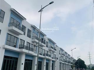 Bán căn liền kề 120m2 khu vực sầm uất, dân trí cao, 10m ra đường văn tiến dũng tại tasco