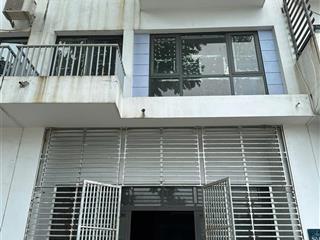 Bán căn shophouse 2 mặt tiền ví trí đẹp nhất dự án, mặt đường văn tiến dũng, 50m ra trịnh văn bô