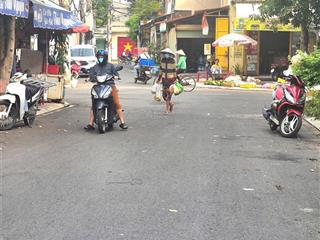 Căn nhà đâu tư siêu sinh lợi mặt tiền gần chợ giãn dân