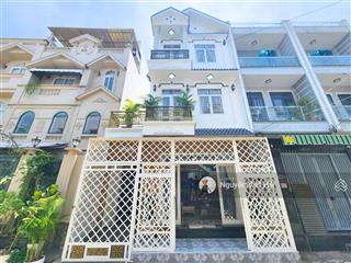 Nhà 2 lầu hẻm xe hơi 428 nguyễn bình phú xuân nhà bè  ngay trung tâm hành chính huyện