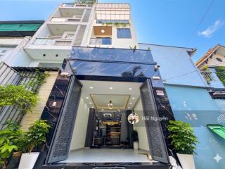 Nhà 3 lầu full nội thất hẻm xe hơi đường nguyễn thị thập  q7