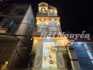 Nhà 2 lầu hẻm xe hơi 6m đường dương cát lợi, thị trấn nhà bè, liền kề q7