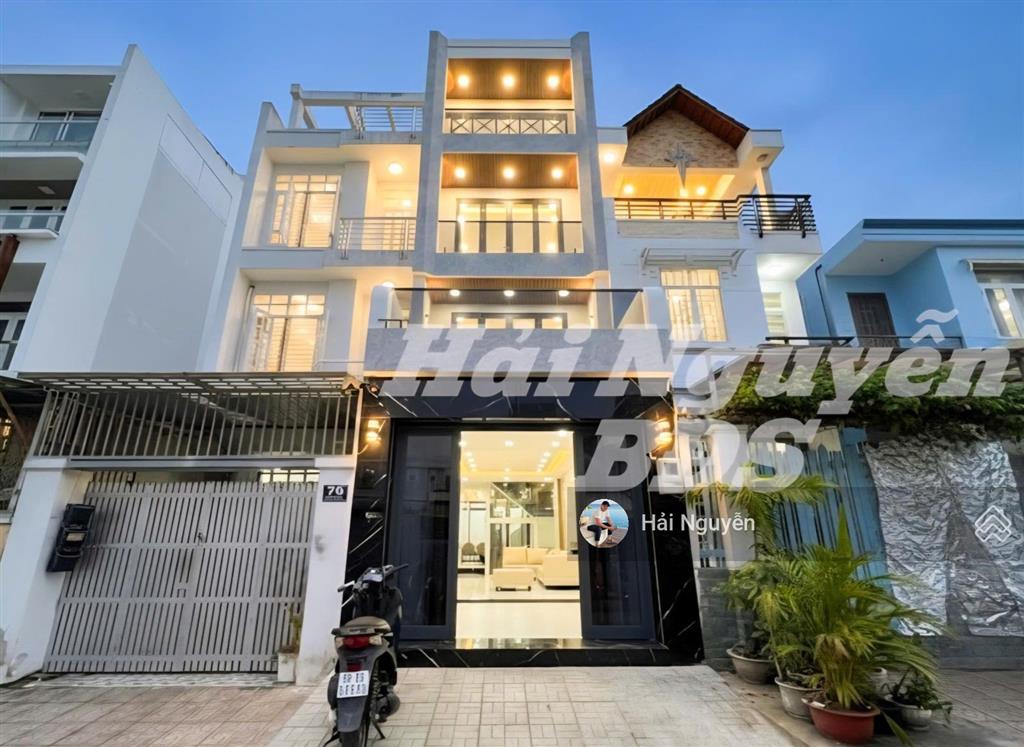 Siêu phẩm nhà mặt tiền đường số. p tân quy q7 nhà có thang máy