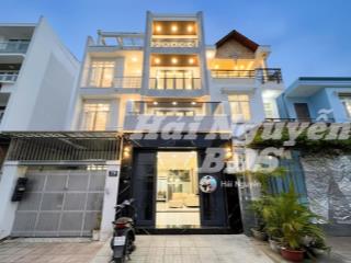 Siêu phẩm nhà mặt tiền đường số. p tân quy  q7  nhà có thang máy