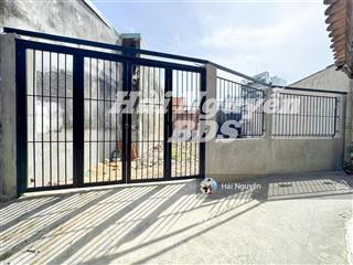 Bán gấp lô đất đẹp hẻm xe hơi lô nhì đường số 49  quận 7